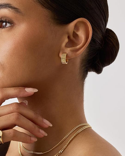 Orecchini Rilievo Classico | Oro