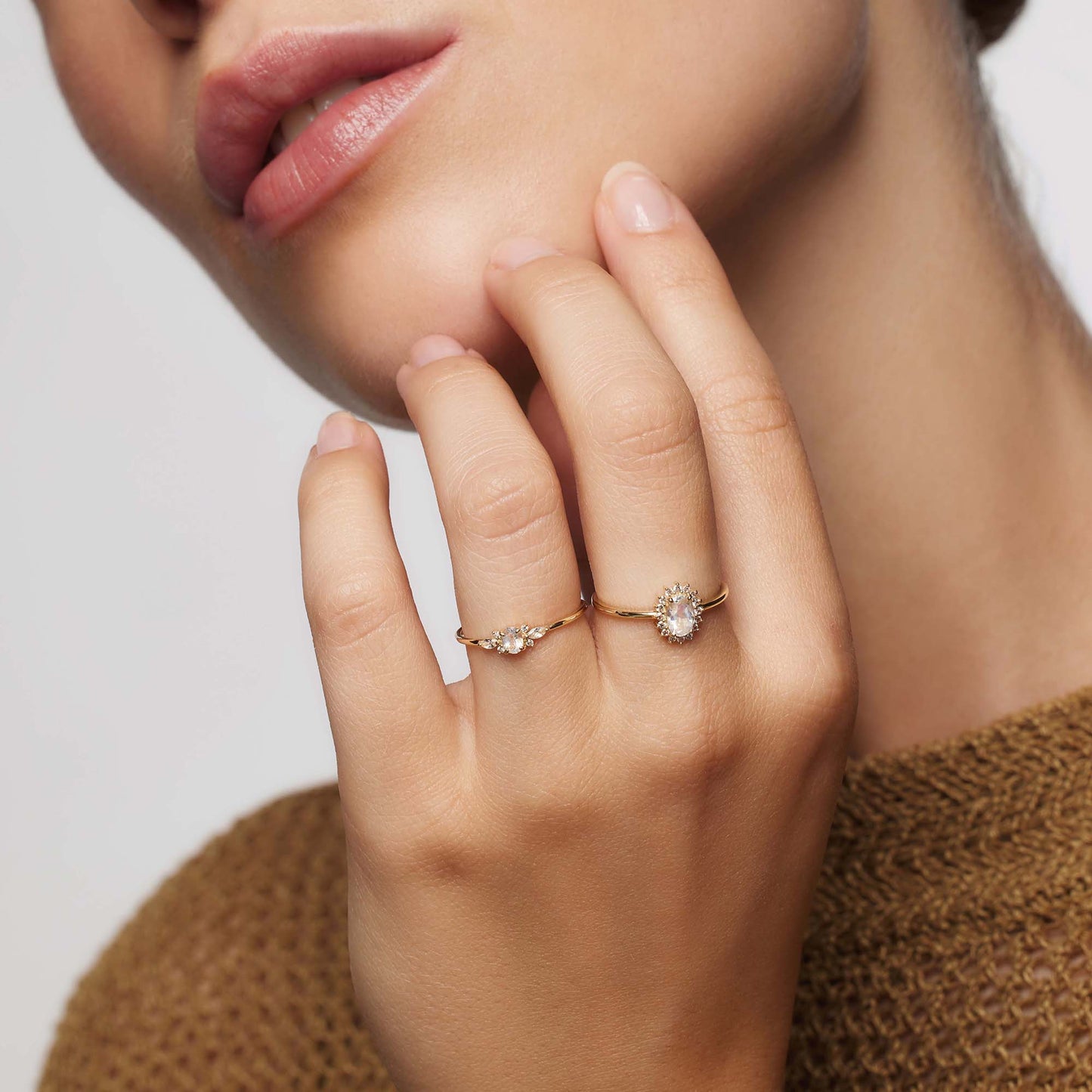 Anello Pietra di Luna Musa | Oro